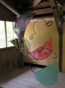 top作品画像２[rhythmic motion2006]-mobile sculpture.jpg